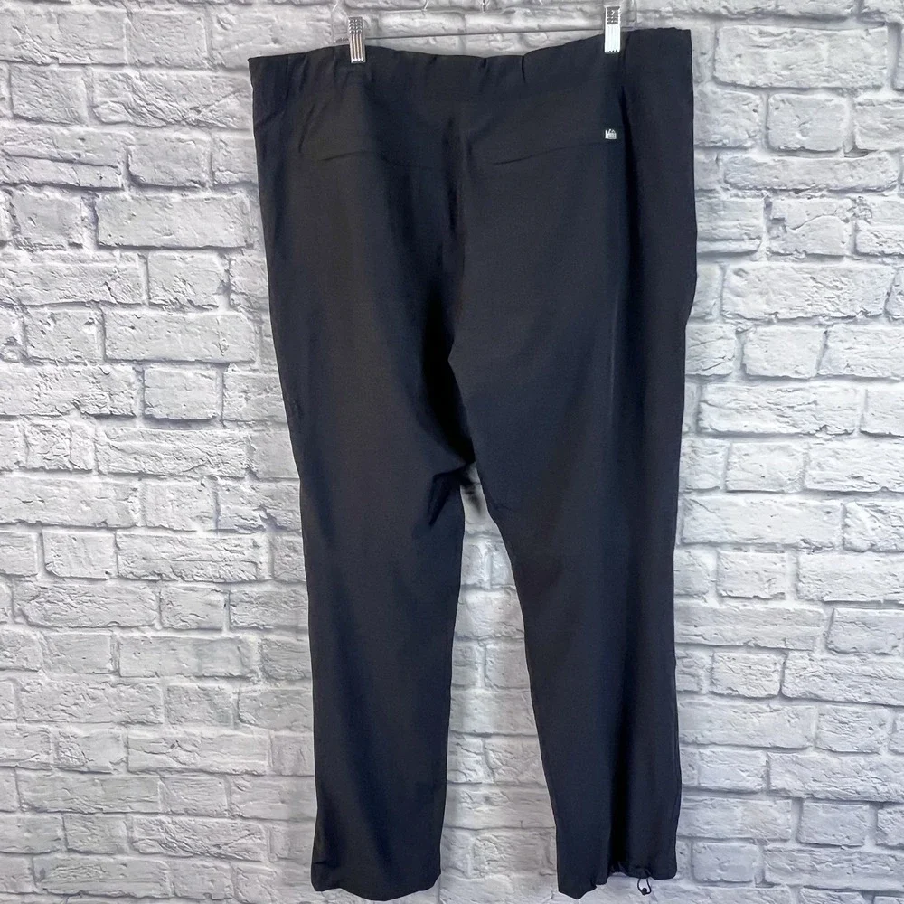 REI Cooperative Men Drawstring Stretch Outdoor Hiking Comfort‎ Pants Sz XL 40X31